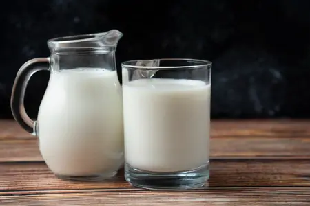 cold-milk-provides-temporary-relief-from-acidity